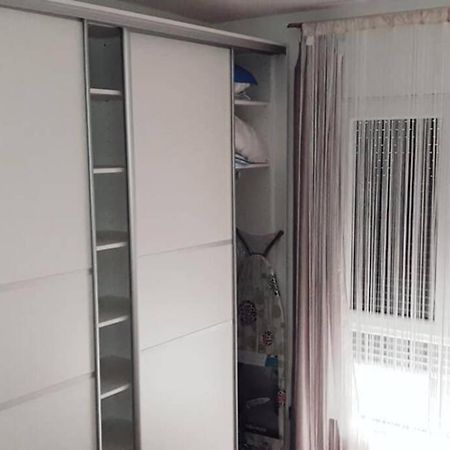 Apartman Franko - Uz Parking Pula Exterior foto
